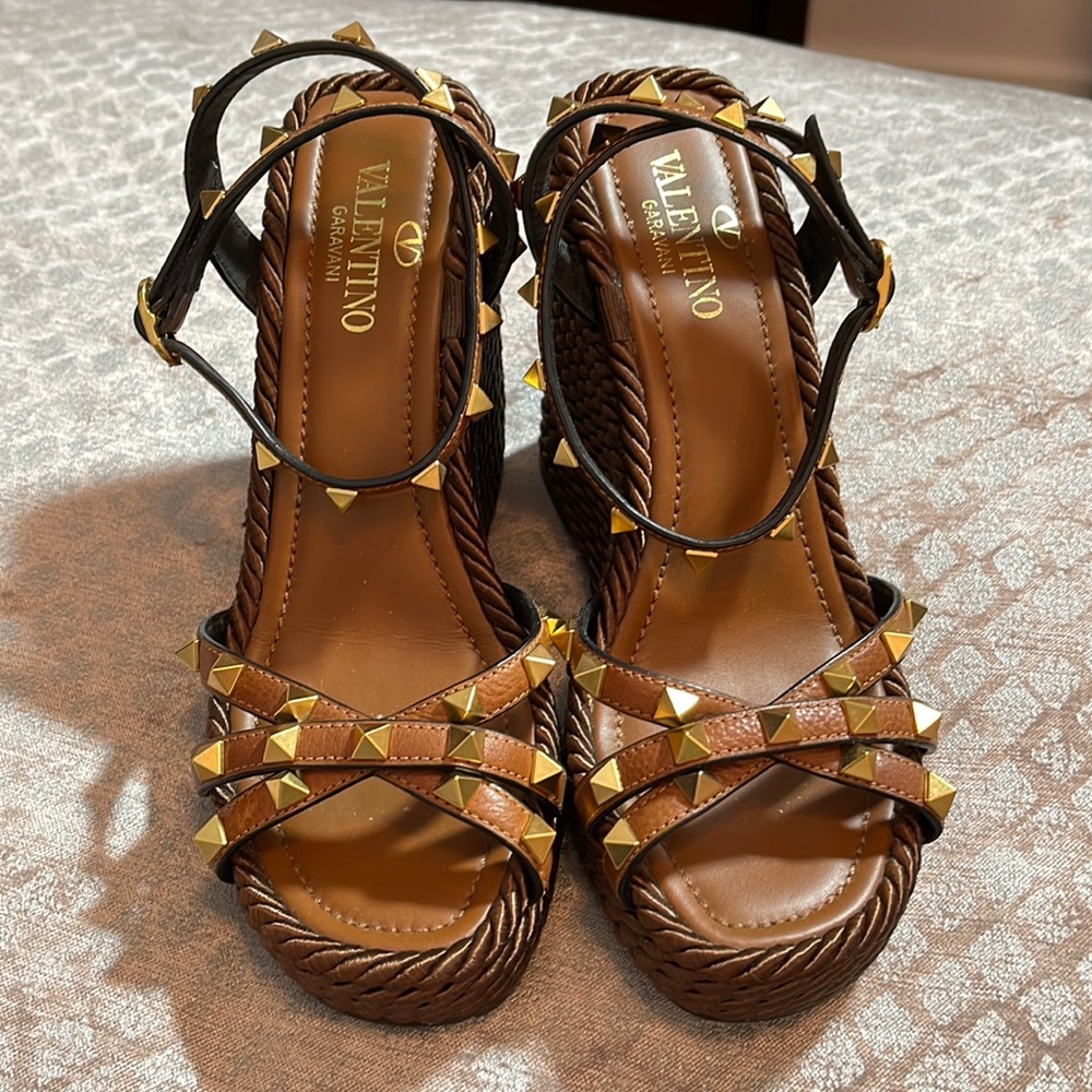 Brand new Valentino Rope Studded Espadrilles size 36
